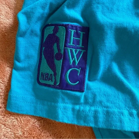 Mitchell & Ness Charlotte Teal T-Shirt - Size XL - Mens - Picture 8 of 12